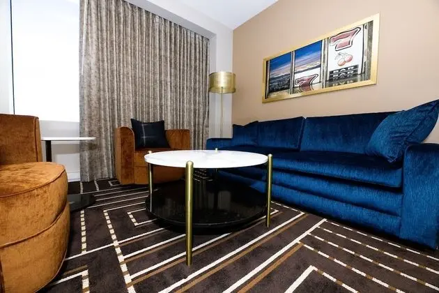 Premium Stüdyo (Corner Studio)
