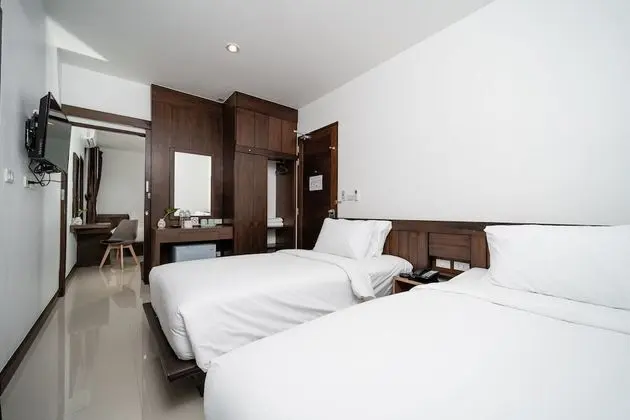 Deluxe Twin Room with Mountain View