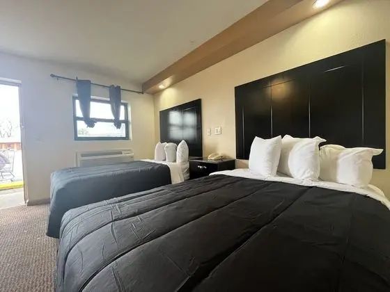 Deluxe Tek Büyük veya İki Ayrı Yataklı Oda