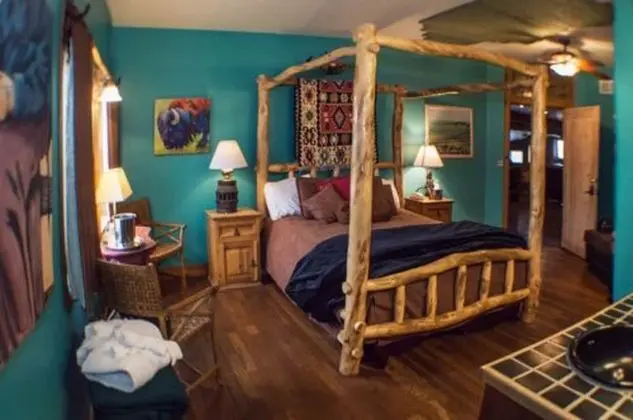 Basic Oda, Özel Banyo (Cowboy Room)