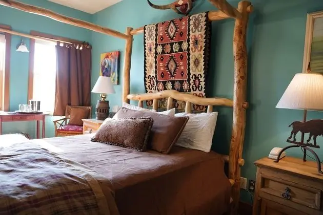 Basic Oda, Özel Banyo (Cowboy Room)