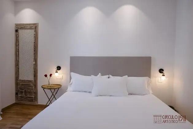 Standard Oda, Engellilere Uygun, Sigara İçilmez