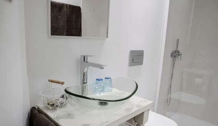 Standard Oda, Sigara İçilmez