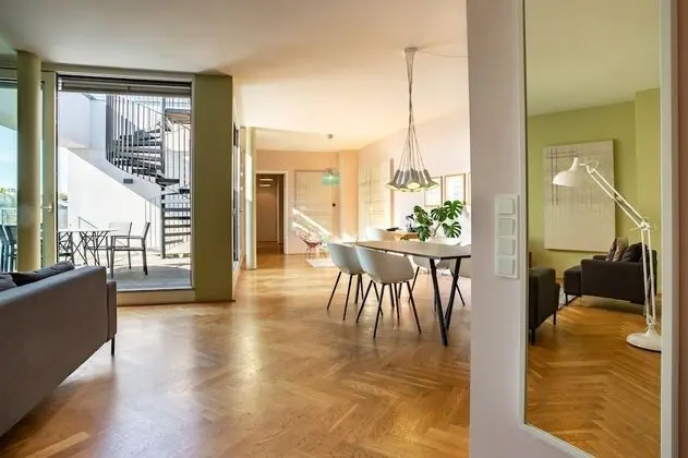 Luxury Çatı Katı Süiti (Penthouse)