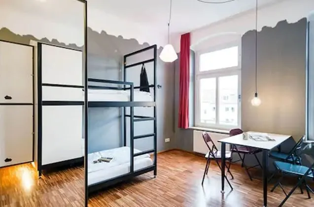 Deluxe Ortak Ranzalı Oda, Karma Ranzalı Oda, Ortak Banyo (for 4 people)