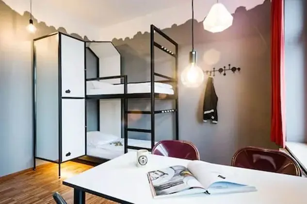 Deluxe Ortak Ranzalı Oda, Karma Ranzalı Oda, Ortak Banyo (for 4 people)