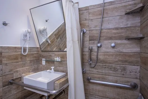 Deluxe Süit, Engellilere Uygun