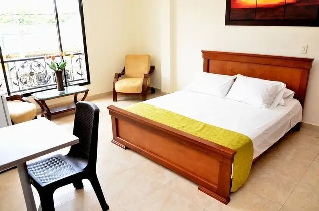 Standard Oda, 1 Büyük (Queen) Boy Yatak, Sigara İçilmez