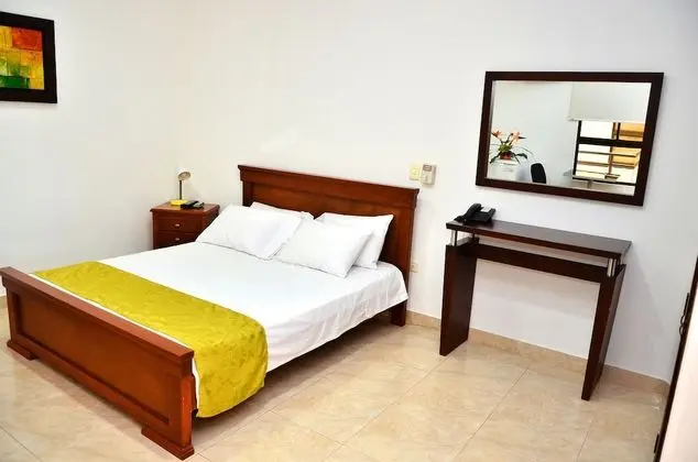 Standard Oda, 1 Büyük (Queen) Boy Yatak, Sigara İçilmez