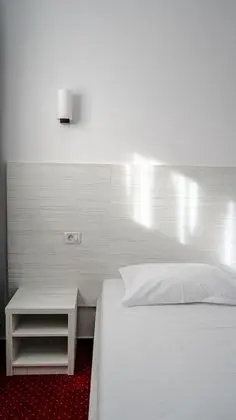 Basic İki Ayrı Yataklı Oda