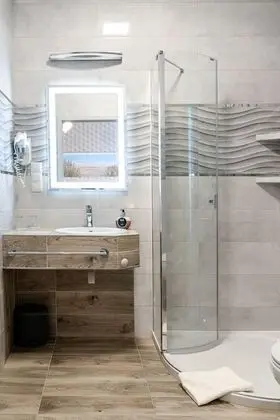 Classic Tek Büyük veya İki Ayrı Yataklı Oda