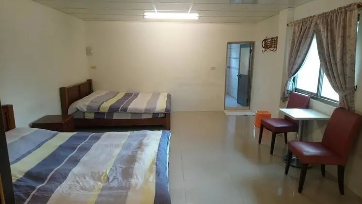 Dört Kişilik Oda, Özel Banyo