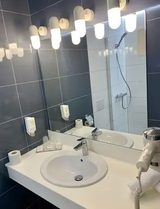 Classic Tek Büyük Yataklı Oda