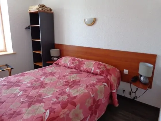 Tek Büyük Yataklı Oda, 1 Büyük (Queen) Boy Yatak