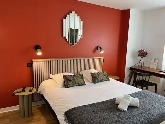 Comfort Tek Büyük Yataklı Oda