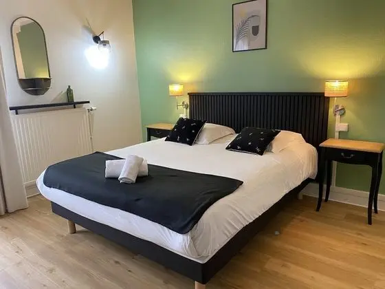 Comfort Tek Büyük Yataklı Oda