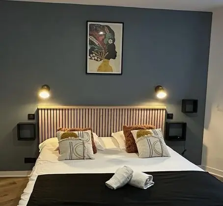 Comfort Tek Büyük Yataklı Oda