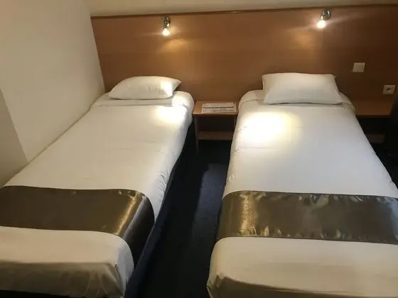 Comfort İki Ayrı Yataklı Oda