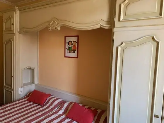 Tek Büyük Yataklı Oda