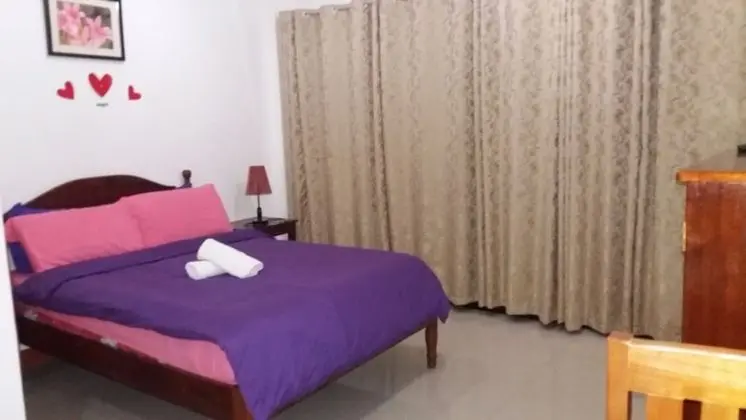 Queen Room