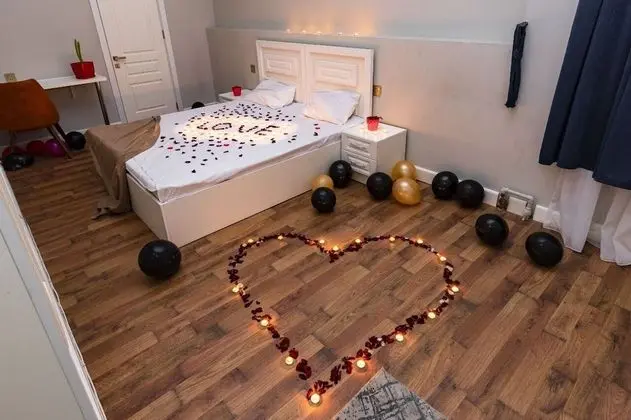 Deluxe Tek Büyük Yataklı Oda