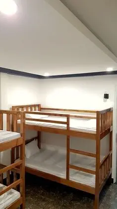 Basic Ortak Ranzalı Oda, Birden Çok Yatak