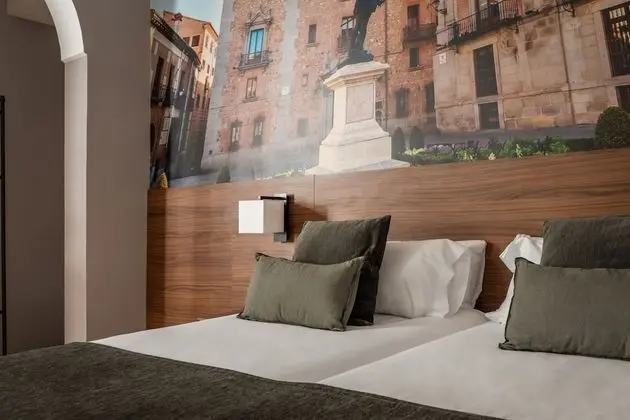 İki Ayrı Yataklı Oda