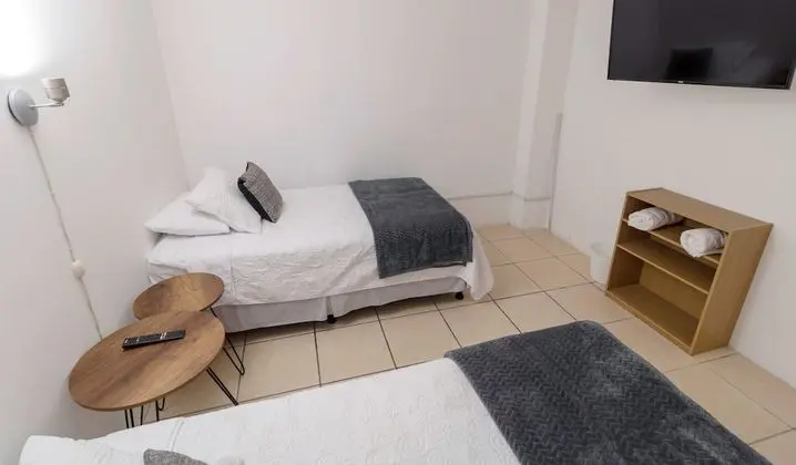 Basic Tek Büyük Yataklı Oda