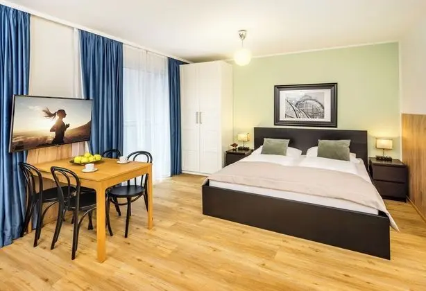 Deluxe Stüdyo