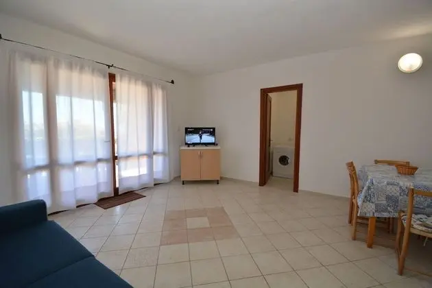 Apart Daire, 2 Yatak Odası, Deniz Manzaralı, Zemin Kat