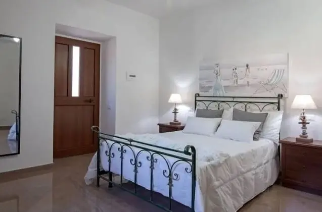 Tek Büyük Yataklı Oda, Bahçe Manzaralı