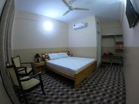 Standard Tek Büyük Yataklı Oda