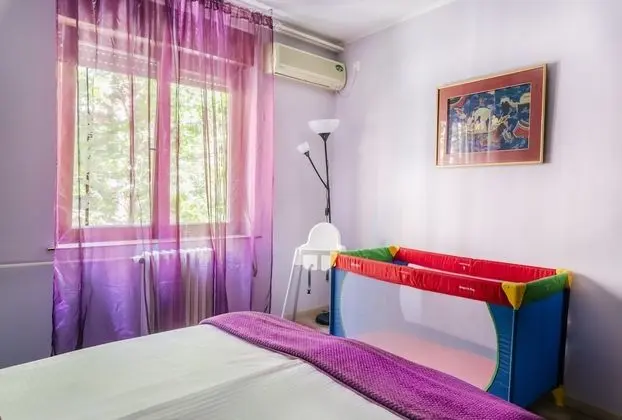 One Bedroom Apartment for 5 people