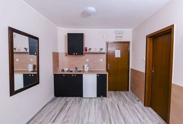 One Bedroom Apartment for 5 people