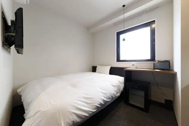 Deluxe Tek Kişilik Oda, Sigara İçilebilir