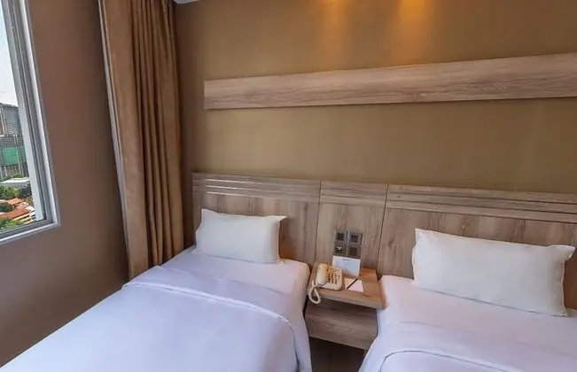 Standard Oda, 2 Tek Kişilik Yatak, Şehir Manzaralı