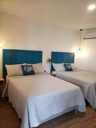 Tek Kişilik Oda, 2 Çift Kişilik Yatak, Sigara İçilmez