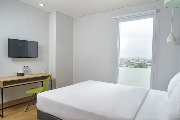 Superior Tek Büyük Yataklı Oda, 1 Büyük (Queen) Boy Yatak, Sigara İçilmez, Şehir Manzaralı