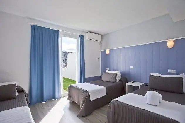 Deluxe Tek Büyük Yataklı Oda, Balkon, Deniz Manzaralı