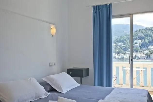 Tek Büyük Yataklı Oda, Balkon, Deniz Manzaralı