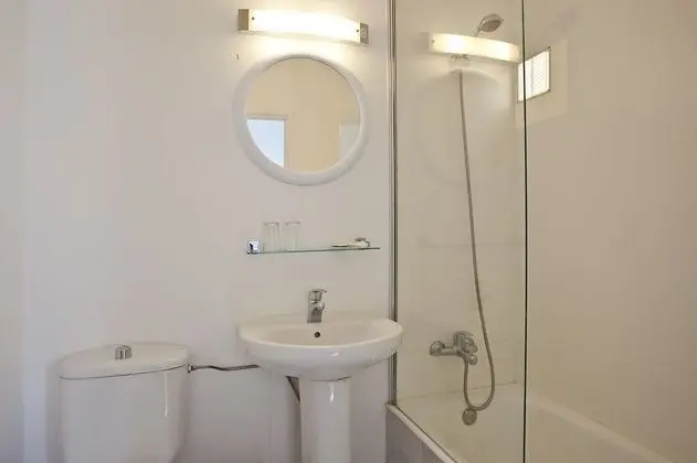 Tek Büyük Yataklı Oda, Balkon, Deniz Manzaralı