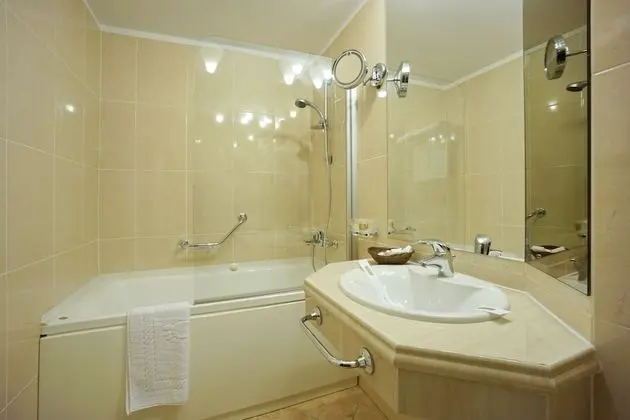 Deluxe İki Ayrı Yataklı Oda