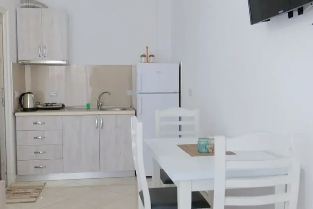 Üç Kişilik Oda, Balkon
