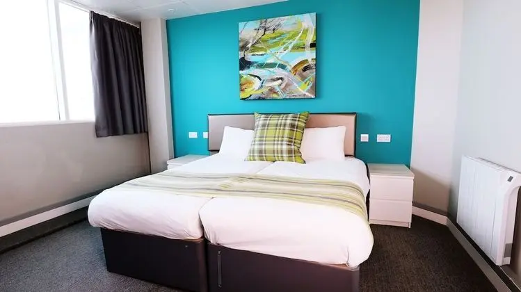 (Top Floors) Deluxe King room with view