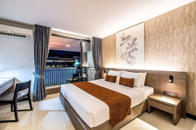 Superior Oda, Balkon