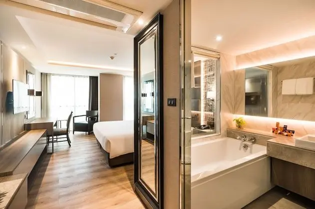 One Bedroom Executive Suite
