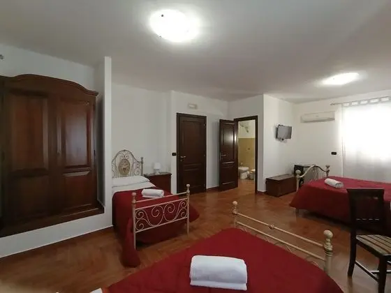 Deluxe Dört Kişilik Oda