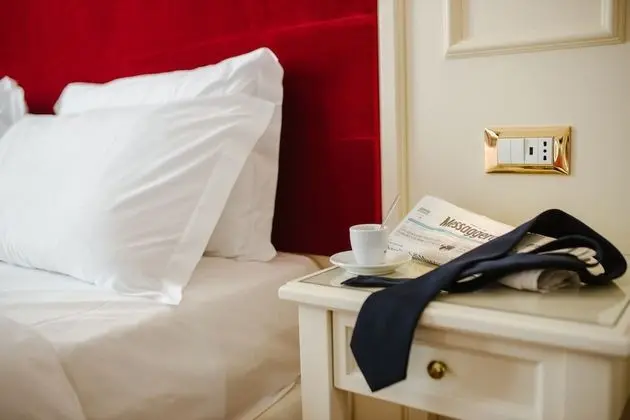 Comfort Tek Büyük Yataklı Oda