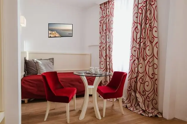 Deluxe Üç Kişilik Oda