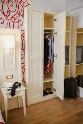 Deluxe Üç Kişilik Oda